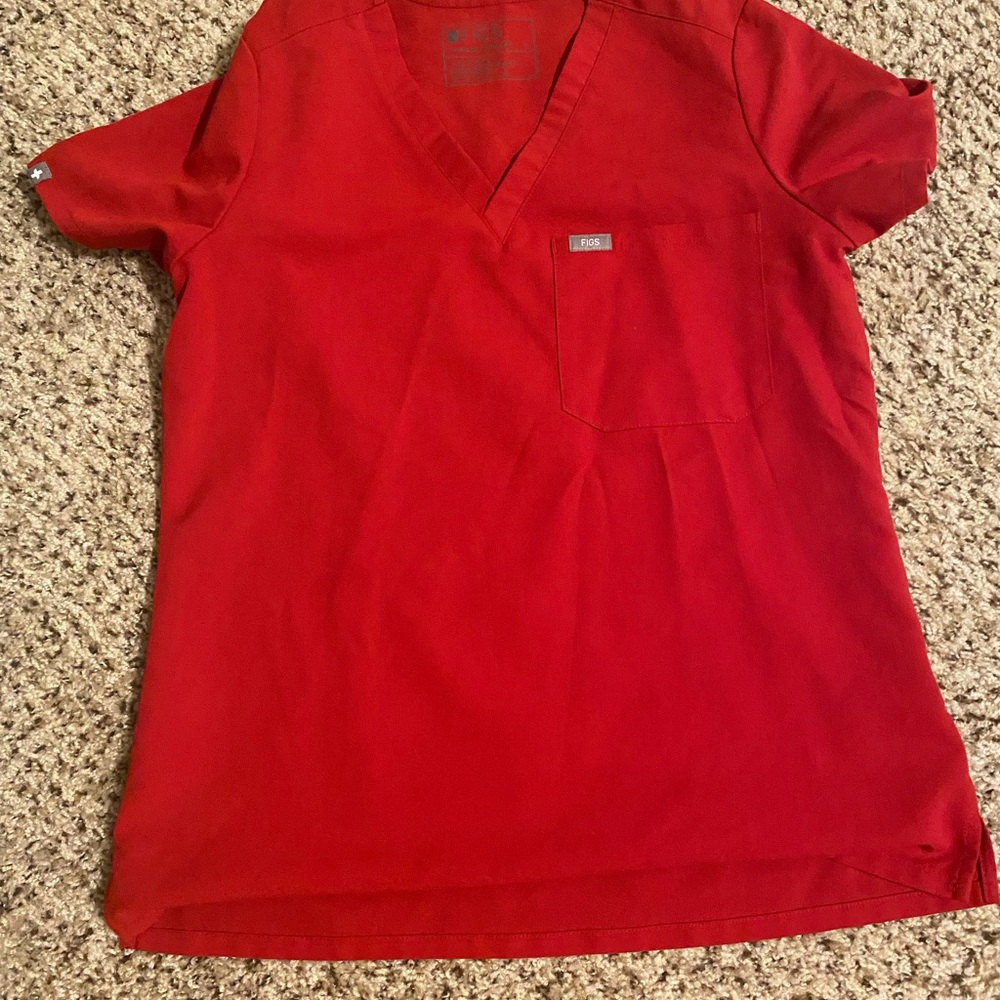Red figs scrub set